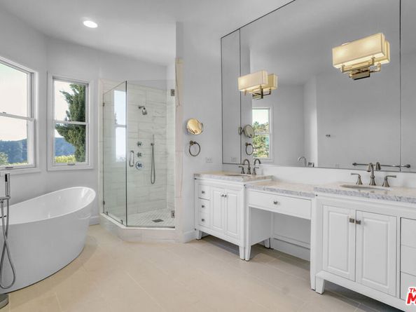 2020 Palisades Drive, Pacific Palisades CA 90272