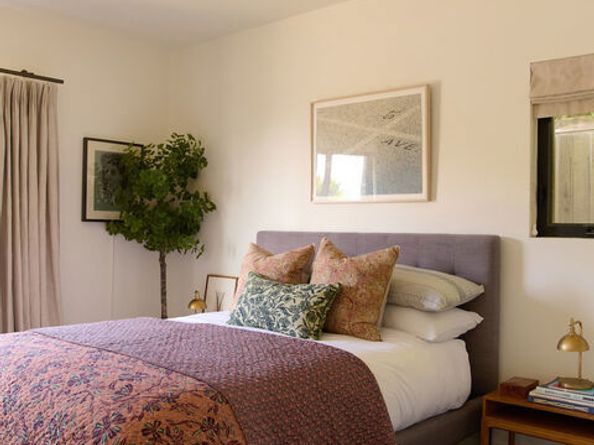 8951 St Ives Drive, West Hollywood CA 90069