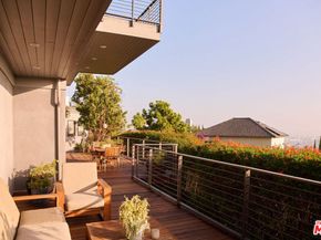 8951 St Ives Drive, West Hollywood CA 90069