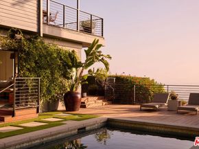 8951 St Ives Drive, West Hollywood CA 90069