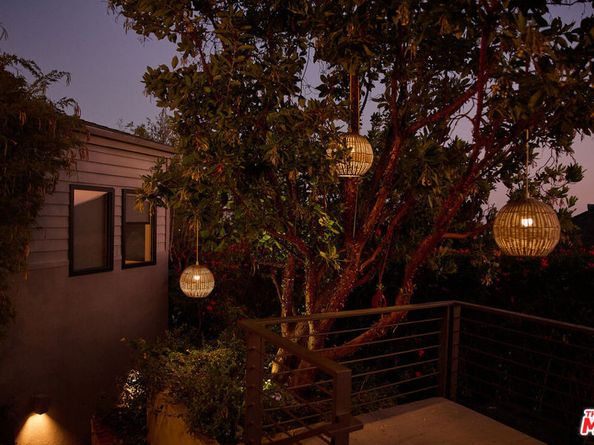 8951 St Ives Drive, West Hollywood CA 90069