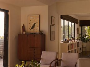 8951 St Ives Drive, West Hollywood CA 90069