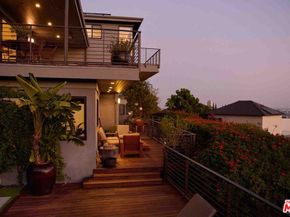 8951 St Ives Drive, West Hollywood CA 90069