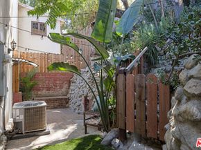 2321 Lake View Avenue, Los Angeles CA 90039