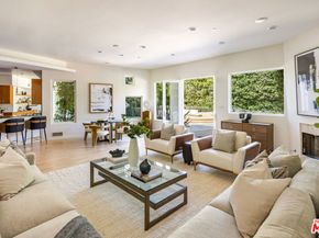 222 Avondale Avenue, Los Angeles CA 90049