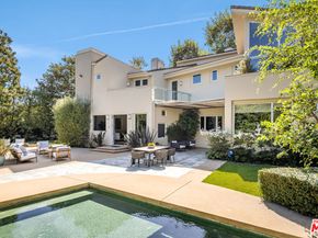 222 Avondale Avenue, Los Angeles CA 90049