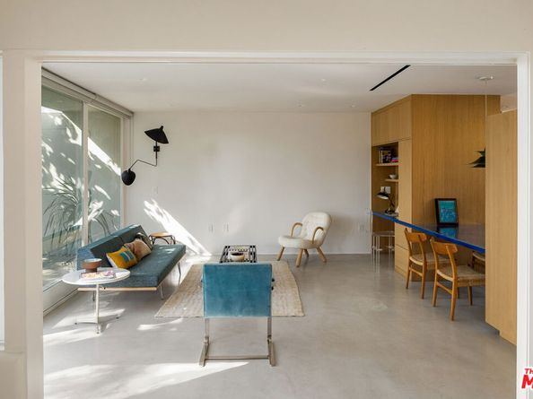 2845 1/2 Avenel Street, Los Angeles CA 90039