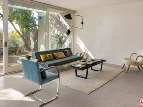 2845 1/2 Avenel Street, Los Angeles CA 90039