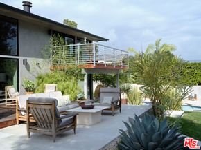 6738 Wildlife Road, Malibu CA 90265