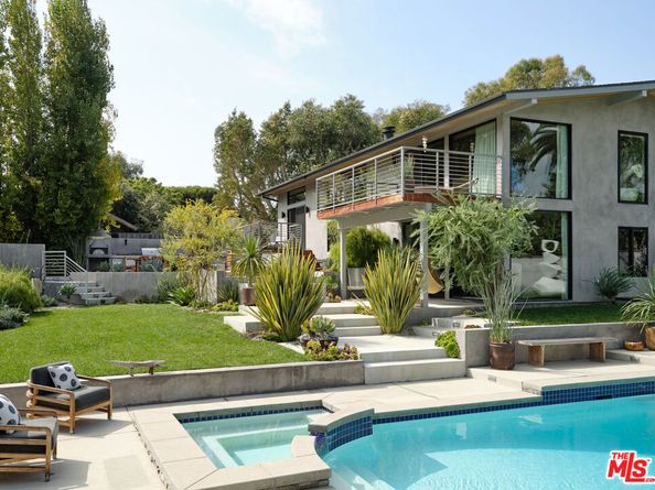 6738 Wildlife Road, Malibu CA 90265