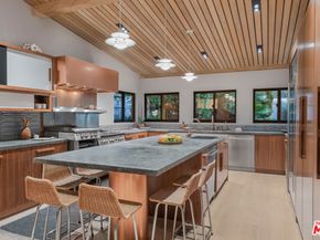 6738 Wildlife Road, Malibu CA 90265