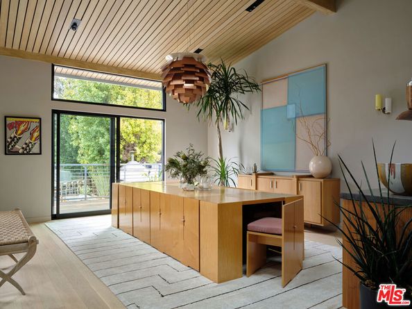 6738 Wildlife Road, Malibu CA 90265