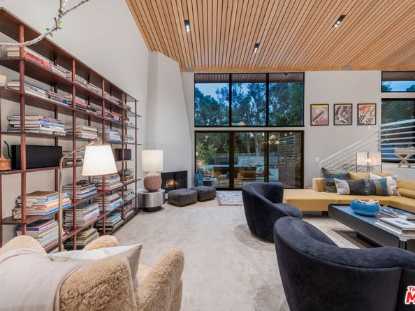 6738 Wildlife Road, Malibu CA 90265