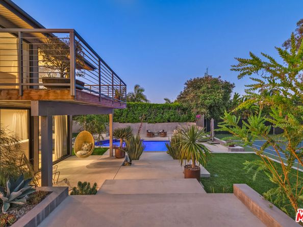 6738 Wildlife Road, Malibu CA 90265