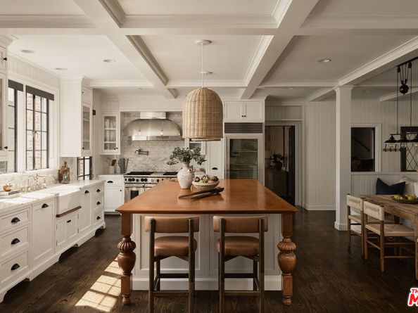 1141 Maroney Lane, Pacific Palisades CA 90272