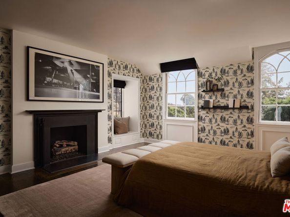 1141 Maroney Lane, Pacific Palisades CA 90272