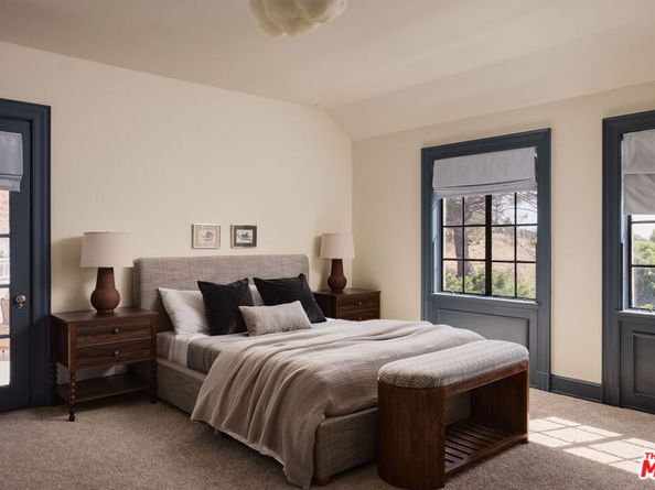 1141 Maroney Lane, Pacific Palisades CA 90272