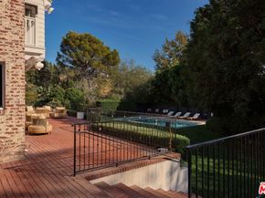 1141 Maroney Lane, Pacific Palisades CA 90272