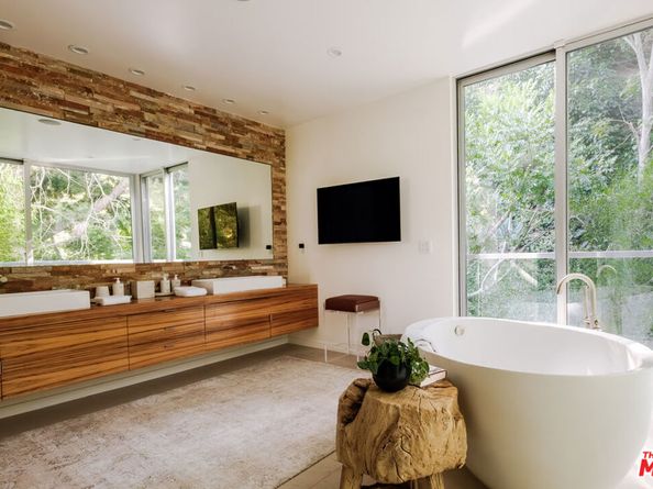 2731 Hutton Drive, Beverly Hills CA 90210