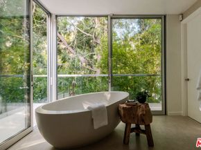 2731 Hutton Drive, Beverly Hills CA 90210