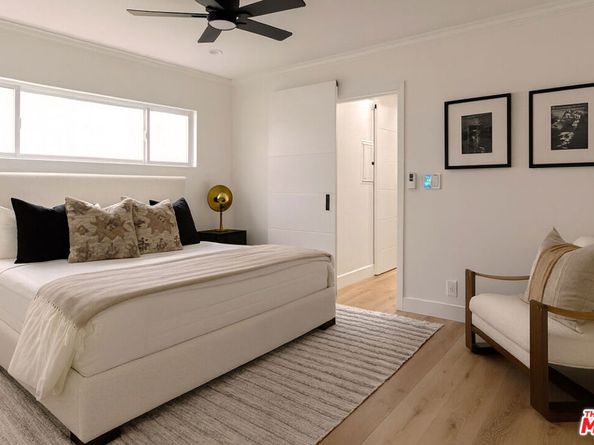 1233 N Laurel Avenue 216, West Hollywood CA 90046