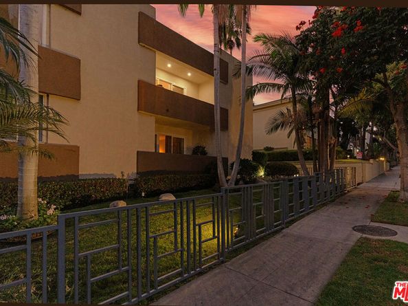 1233 N Laurel Avenue 216, West Hollywood CA 90046