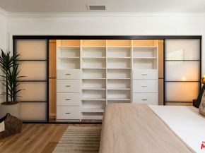 1233 N Laurel Avenue 216, West Hollywood CA 90046