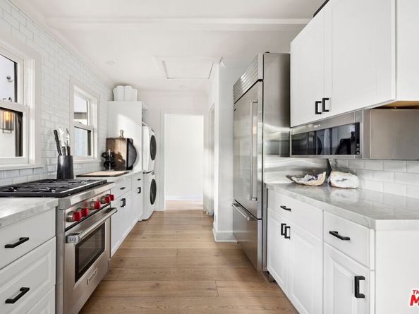 8061 Woodland Lane, Los Angeles CA 90046