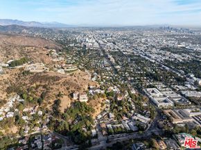 8061 Woodland Lane, Los Angeles CA 90046