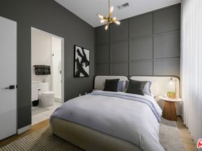 1244 1/2 Gordon Street, Los Angeles CA 90038