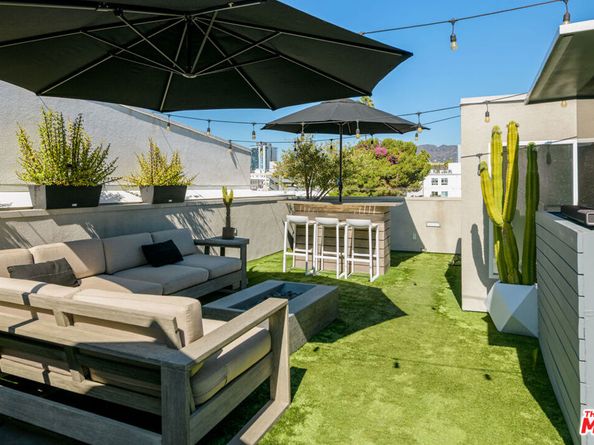 1244 1/2 Gordon Street, Los Angeles CA 90038