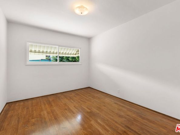 7262 W 85th Street, Westchester CA 90045