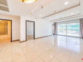 702 S Serrano Avenue 504, Los Angeles CA 90005