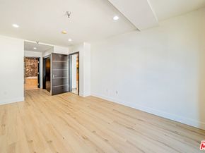 702 S Serrano Avenue 504, Los Angeles CA 90005
