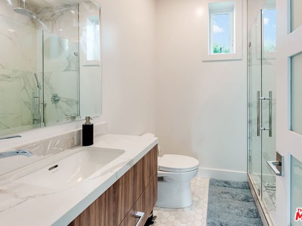 3850 Glenalbyn Drive, Los Angeles CA 90065