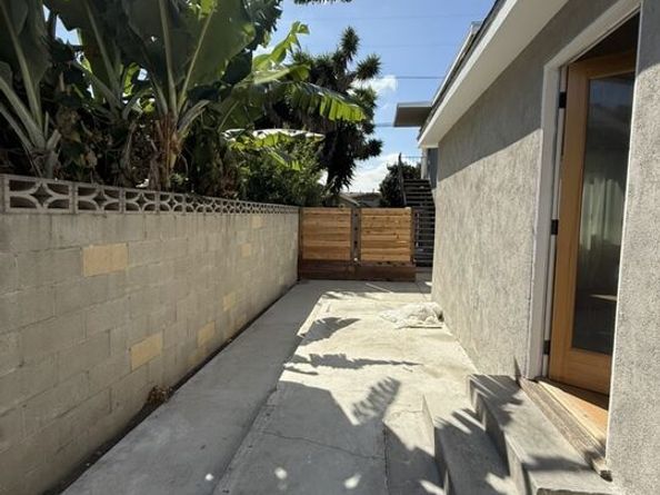 1506 W 54th Street, Los Angeles CA 90062