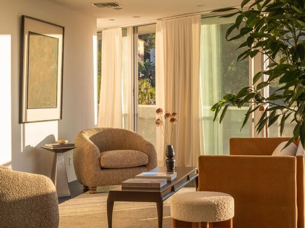 2327 Ewing Street, Los Angeles CA 90039