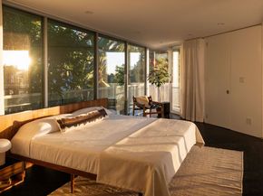 2327 Ewing Street, Los Angeles CA 90039