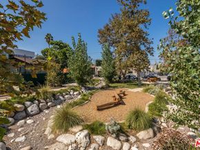 2660 Newell Street, Los Angeles CA 90039