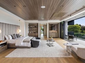 615 N Faring Road, Los Angeles CA 90077