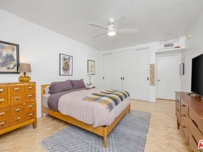 4487 Colbath Avenue 310, Sherman Oaks CA 91423