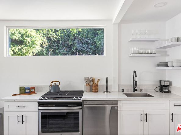 11333 Braddock Drive, Culver City CA 90230