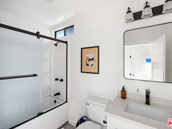 11333 Braddock Drive, Culver City CA 90230