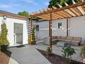 11333 Braddock Drive, Culver City CA 90230