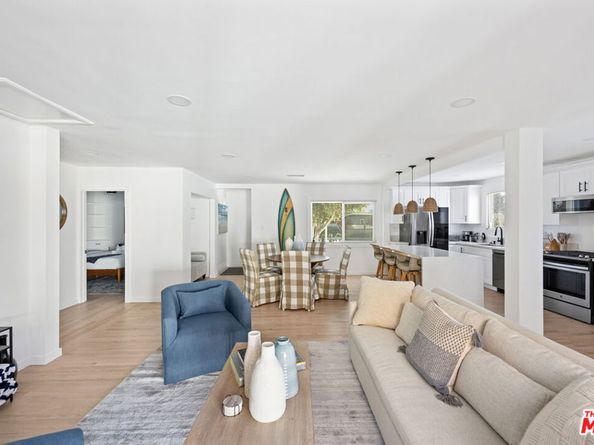 11333 Braddock Drive, Culver City CA 90230