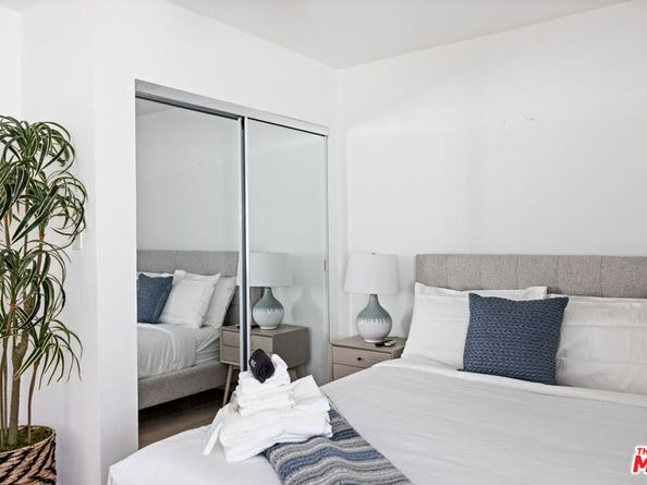 11333 Braddock Drive, Culver City CA 90230