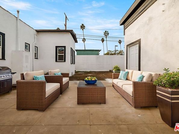 613 E 76th Place, Los Angeles CA 90001