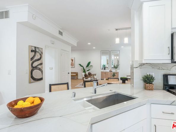 6020 Seabluff Drive 114, Playa Vista CA 90094