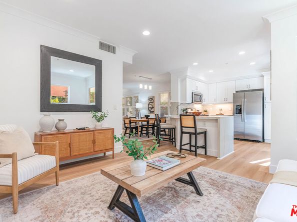 6020 Seabluff Drive 114, Playa Vista CA 90094