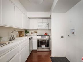 6140 Monterey Road 312, Los Angeles CA 90042